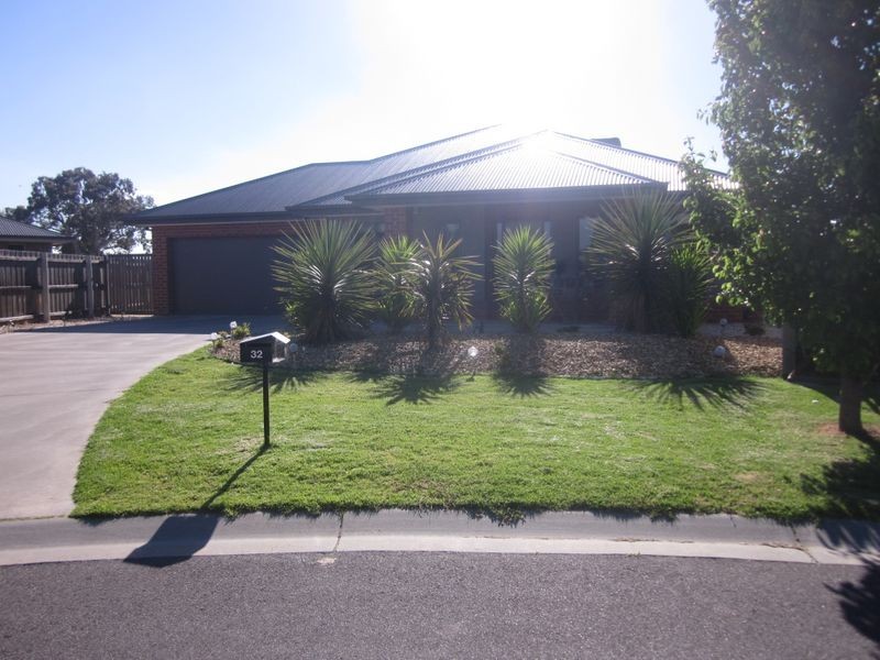 32 The Boulevard, Sale VIC 3850