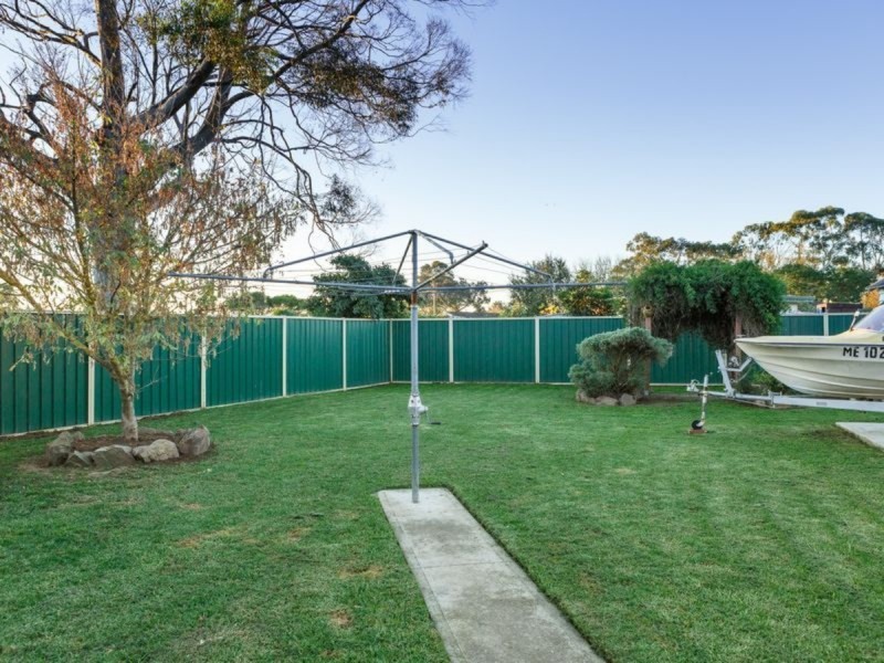 59 Jackson Avenue, Sale VIC 3850