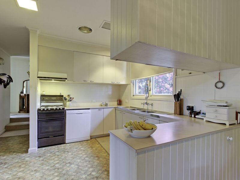 12 Turnbull Street, Sale VIC 3850