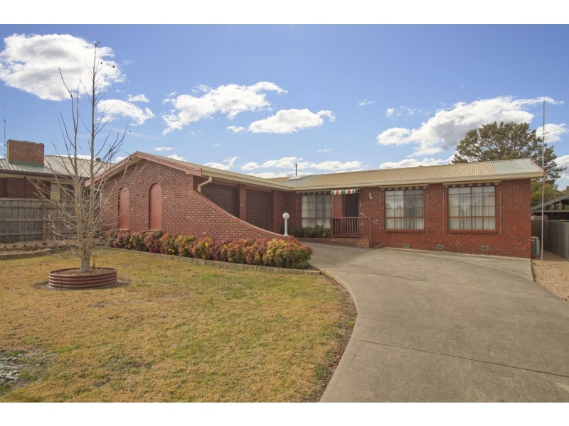 15 Mountainview Drive, Stratford VIC 3862