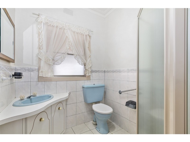 17 Jones Street, Stratford VIC 3862