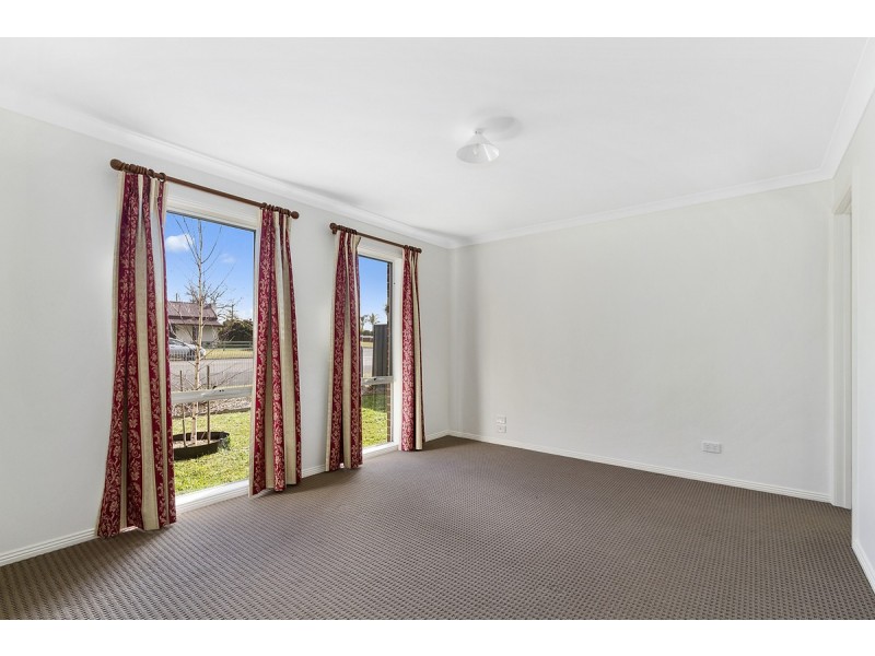 2/112 Tyers Street, Stratford VIC 3862
