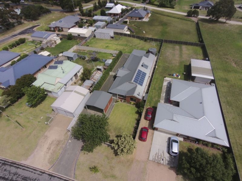 14 Buckley Street, Stratford VIC 3862