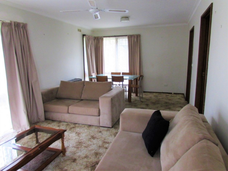 2/427 York Street, Sale VIC 3850