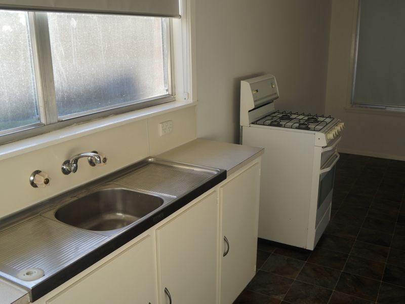 6 Dugan Street, Sale VIC 3850