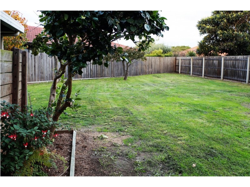 1 Vega Court, Sale VIC 3850