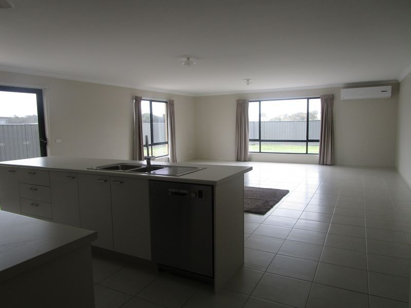 22 Killeen Street, Stratford VIC 3862