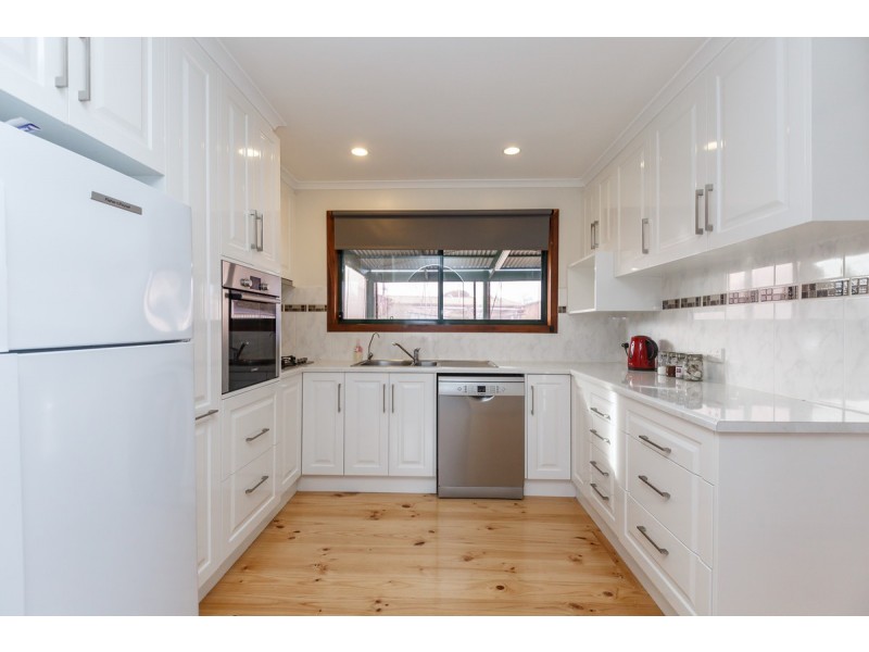 194 Guthridge Parade, Sale VIC 3850