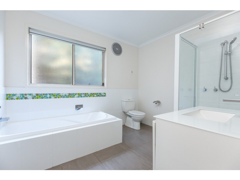 22 Eremin Court, Wurruk VIC 3850