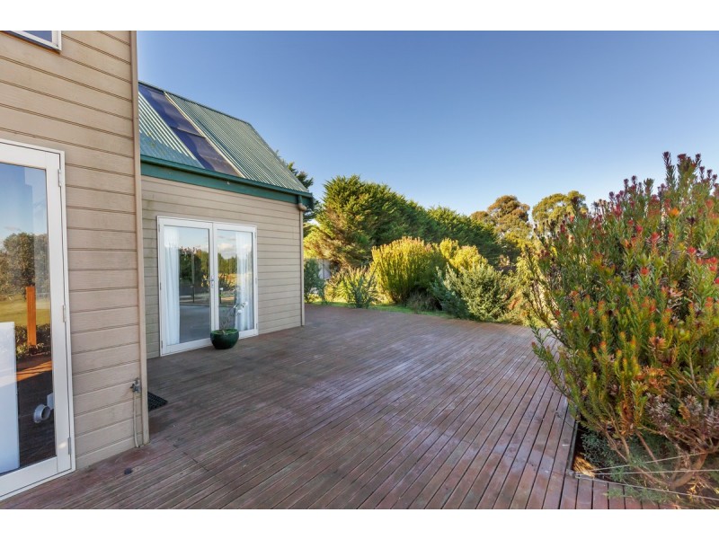 22 Eremin Court, Wurruk VIC 3850