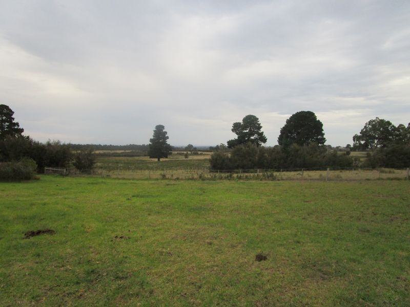 617 Lochsport Longford Rd, Longford VIC 3851