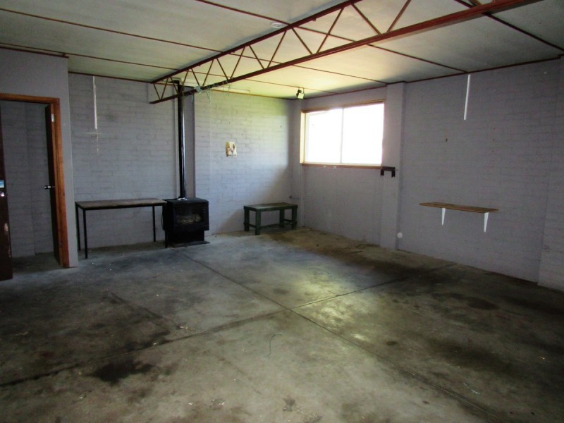 18 Valentine Crescent, Sale VIC 3850