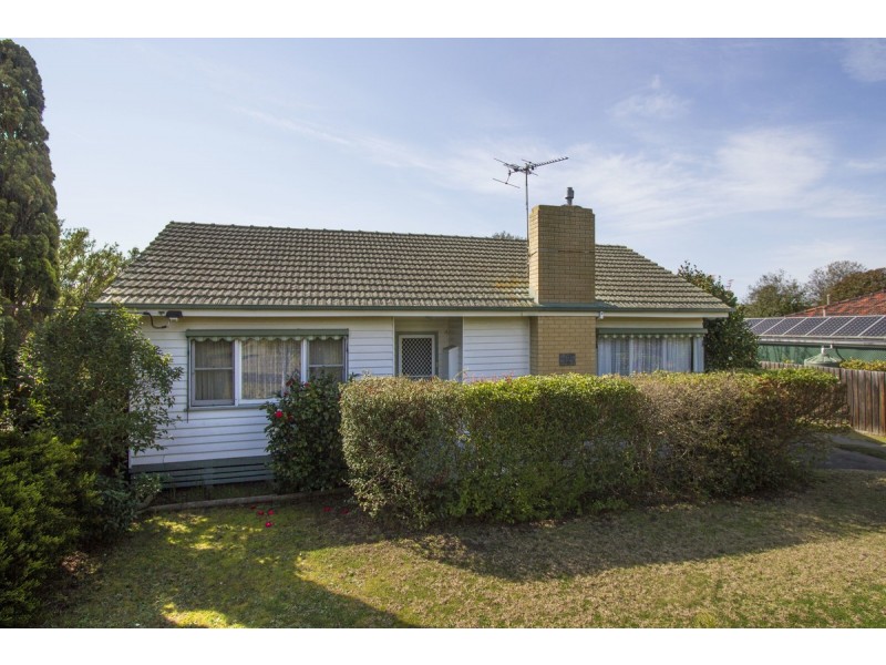 12 Elgin Street, Sale VIC 3850