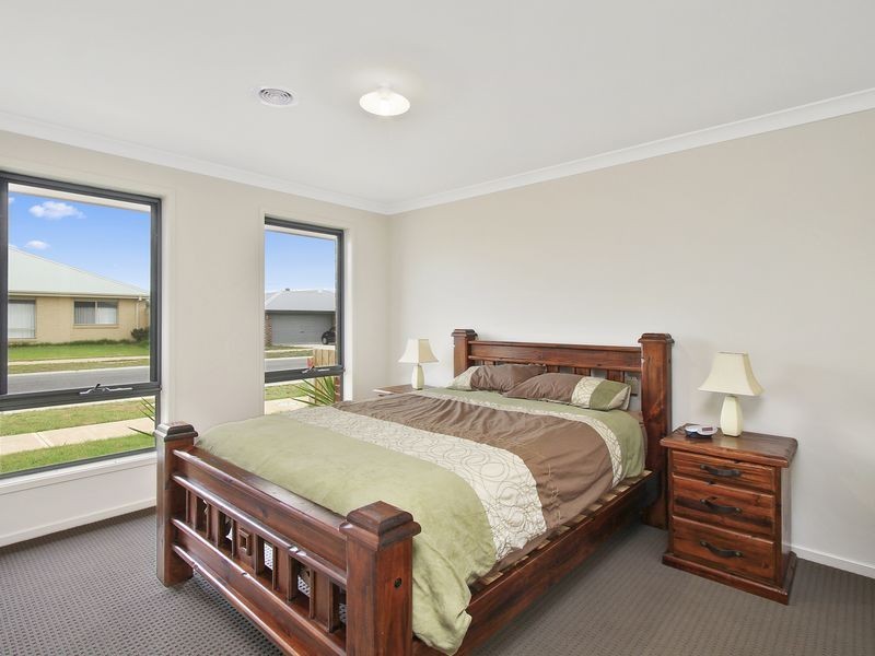 18 Billabong Avenue, Sale VIC 3850