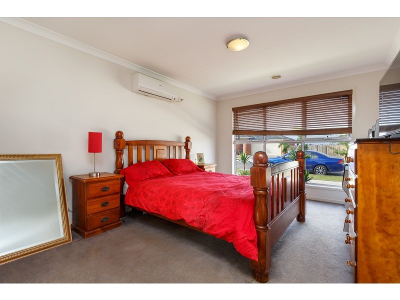 22 Ruthberg Drive, Sale VIC 3850