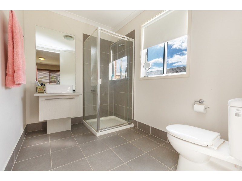 22 Ruthberg Drive, Sale VIC 3850