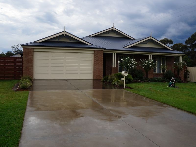 39 Buckley Street, Stratford VIC 3862