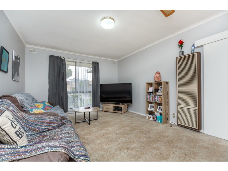 1/10-12 Glass Street, Sale VIC 3850