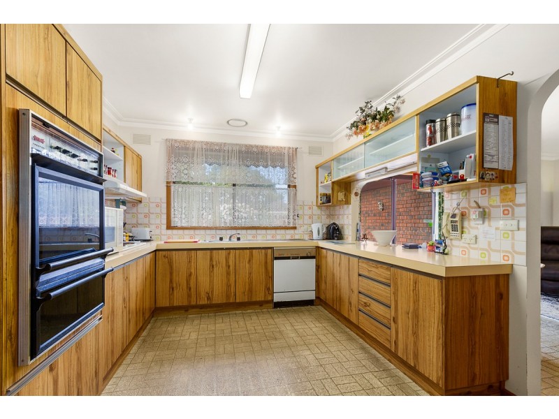 1 Julie Court, Sale VIC 3850