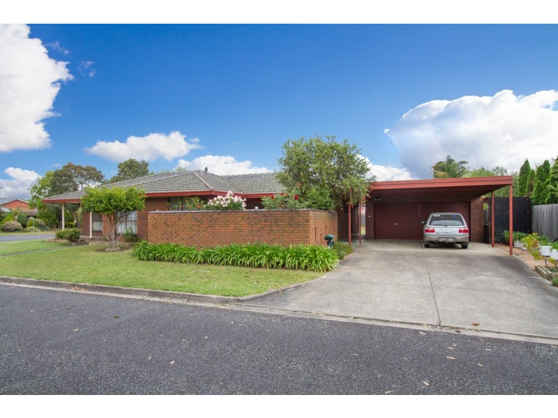 1 Julie Court, Sale VIC 3850