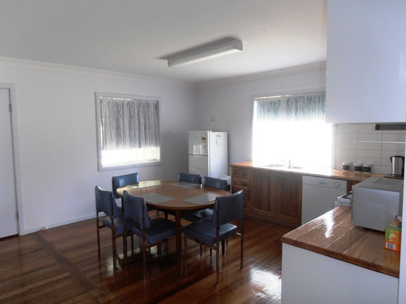 13 Niel Street, Stratford VIC 3862