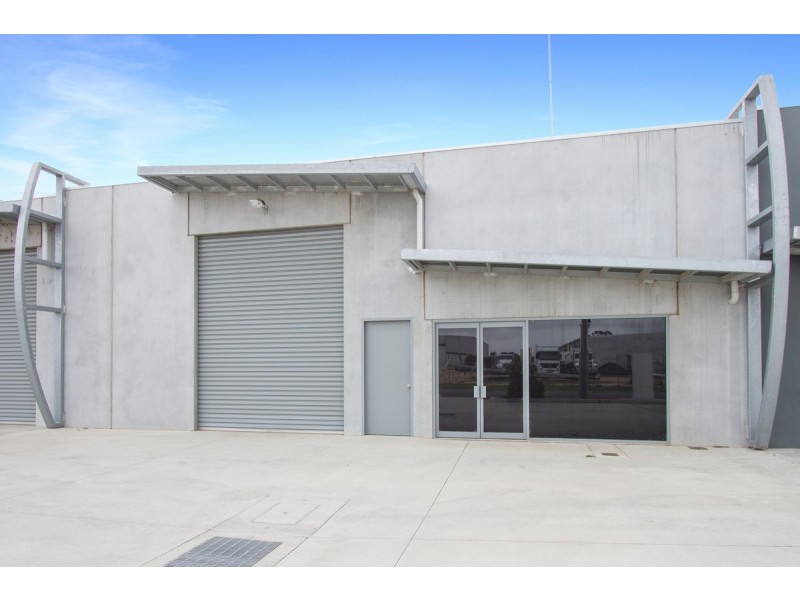 2/10 Wade Court, Sale VIC 3850