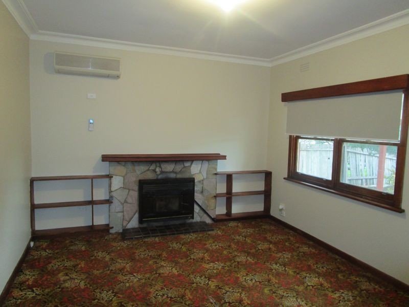 7 Dixon Street, Stratford VIC 3862
