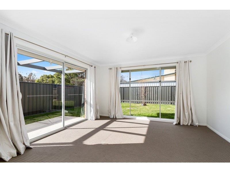 2/112 Tyers Street, Stratford VIC 3862