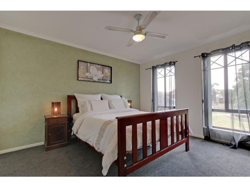 4 Blanks Court, Wurruk VIC 3850