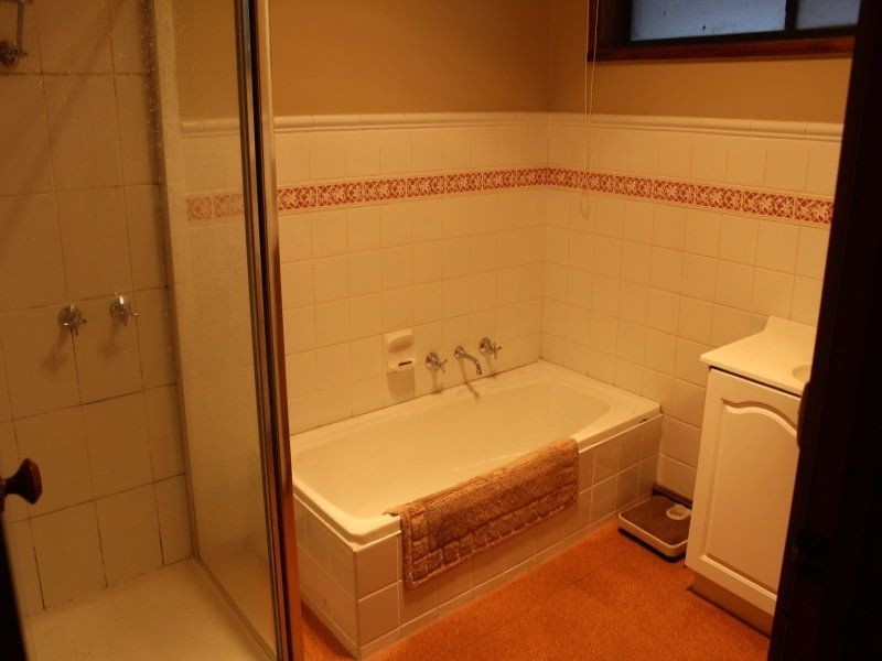 234 Seaspray Road, Longford VIC 3851