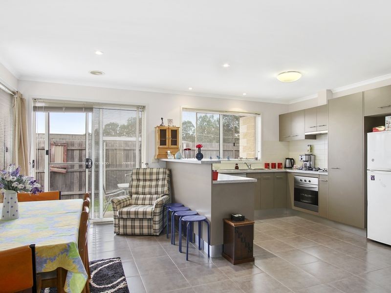 2/1C Duke Street, Maffra VIC 3860