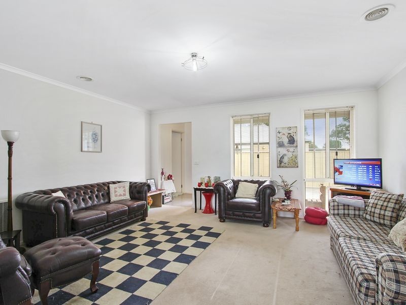 2/1C Duke Street, Maffra VIC 3860