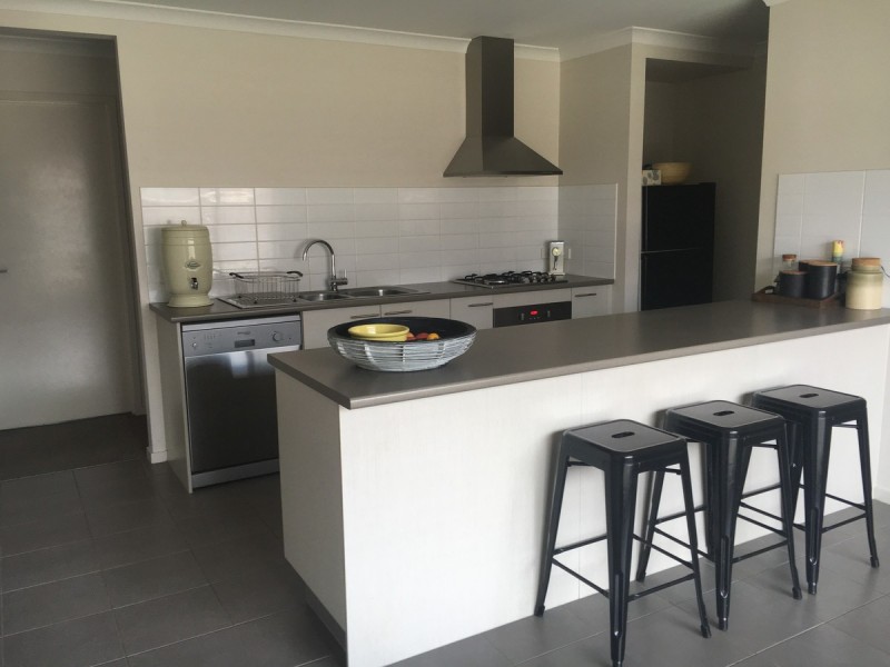 9 Ruthberg Drive, Sale VIC 3850