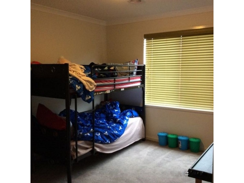 9 Ruthberg Drive, Sale VIC 3850