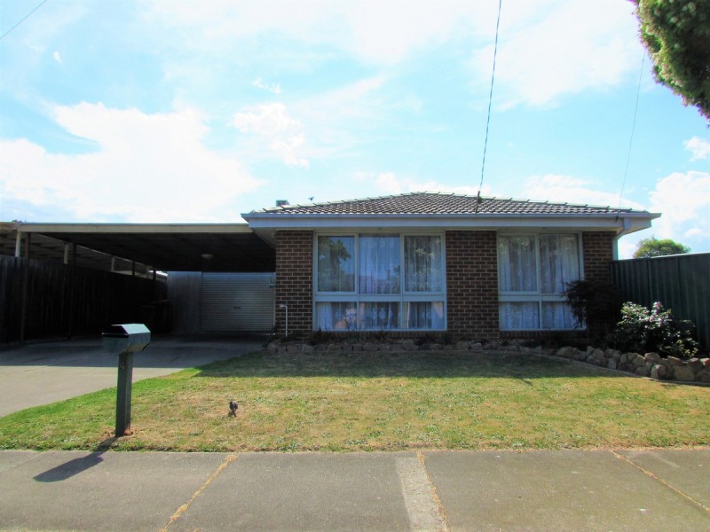 4 Sandra Court, Sale VIC 3850