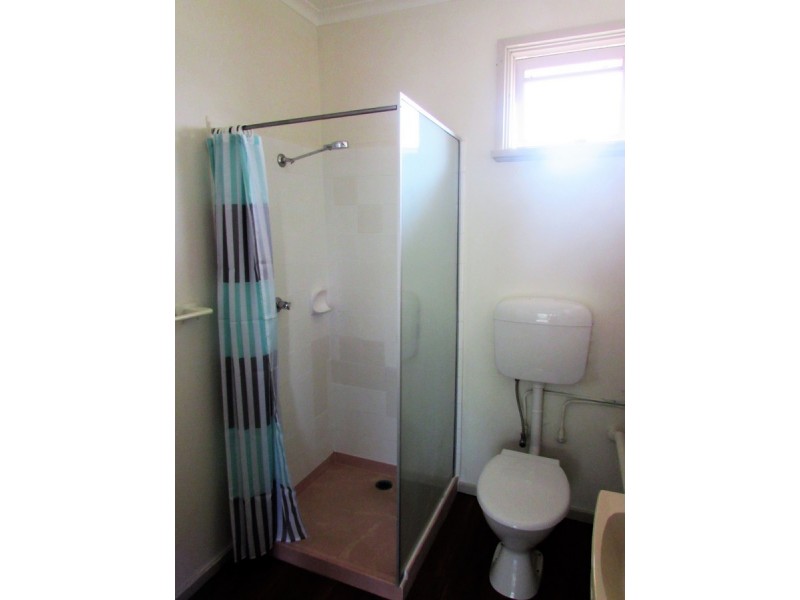 4 Sandra Court, Sale VIC 3850