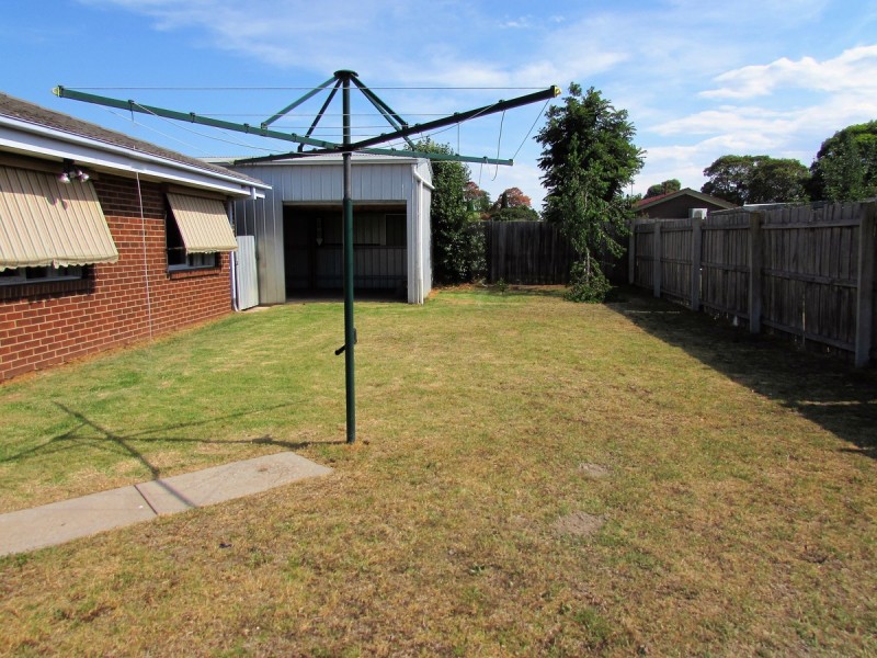 4 Sandra Court, Sale VIC 3850