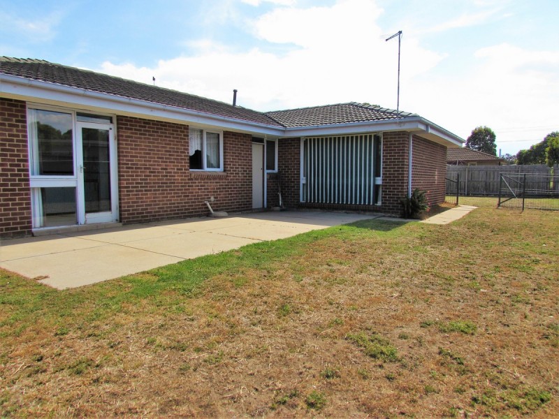 4 Sandra Court, Sale VIC 3850