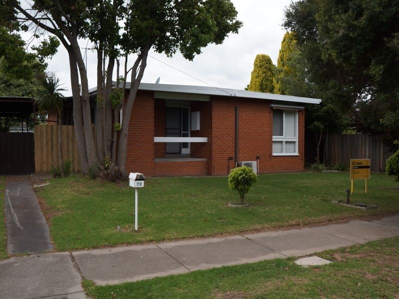 79 Jackson Avenue, Sale VIC 3850