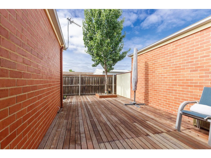 2/63 Marley Street, Sale VIC 3850