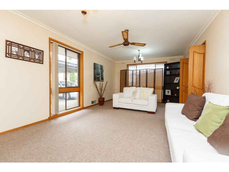 6 McDonald Court, Sale VIC 3850