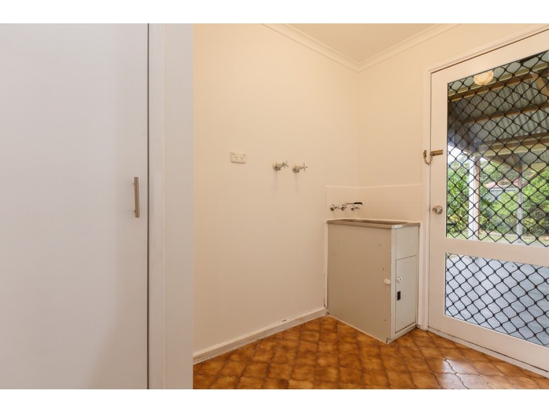 71 Montgomery Street, Sale VIC 3850