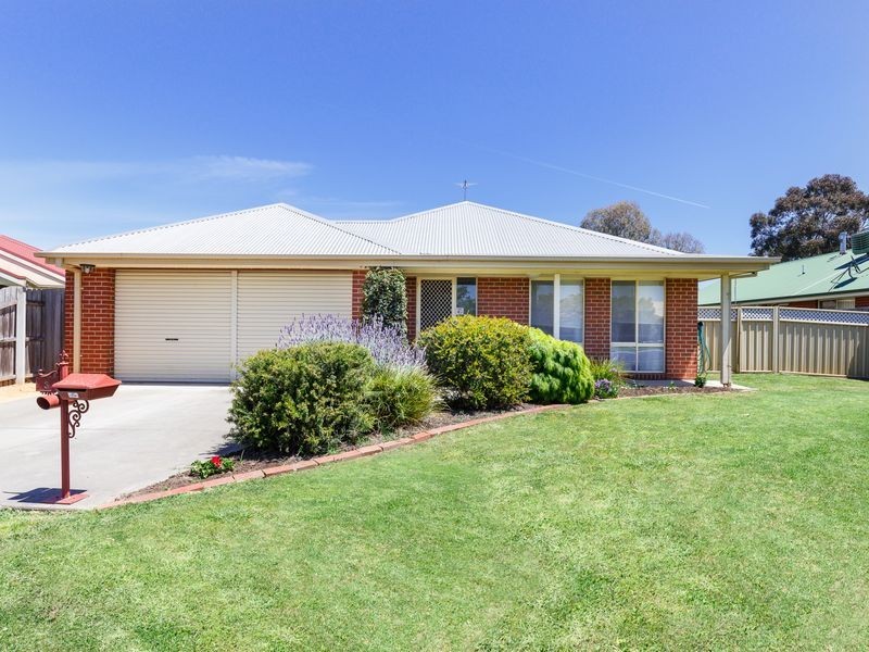 3 Pelican Court, Sale VIC 3850