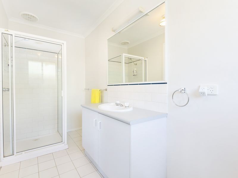3 Pelican Court, Sale VIC 3850