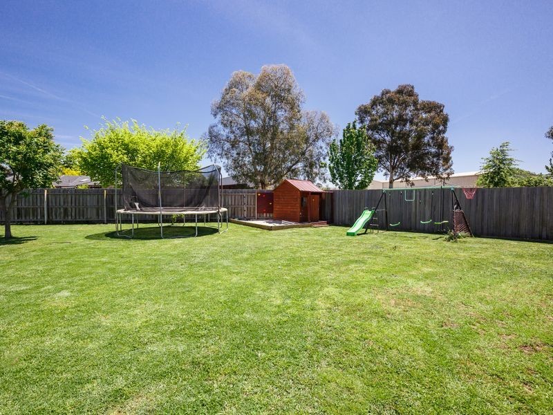 3 Pelican Court, Sale VIC 3850