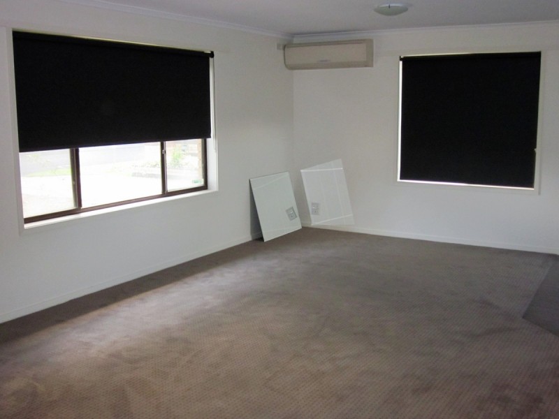 1/140 Guthridge Parade, Sale VIC 3850