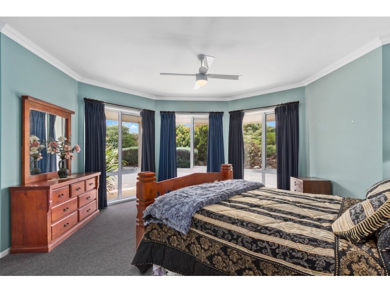 11 Galway Drive, Stratford VIC 3862