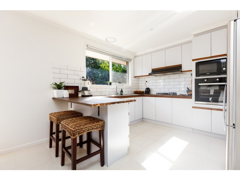 1A Marcus Court, Sale VIC 3850