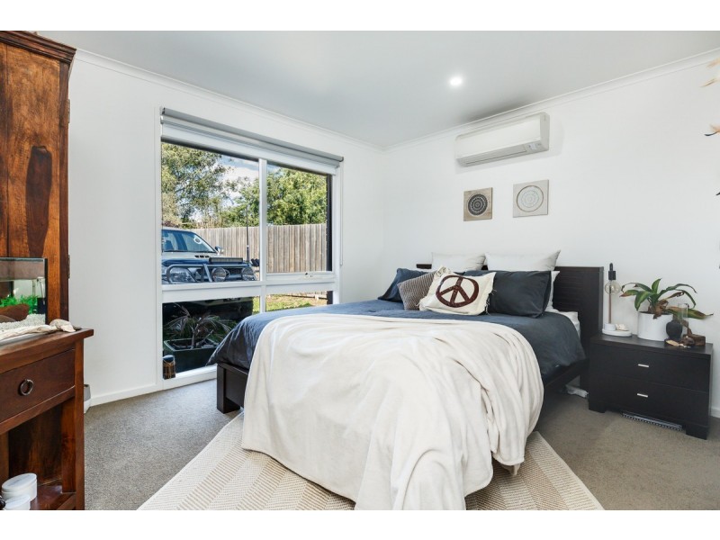 1A Marcus Court, Sale VIC 3850