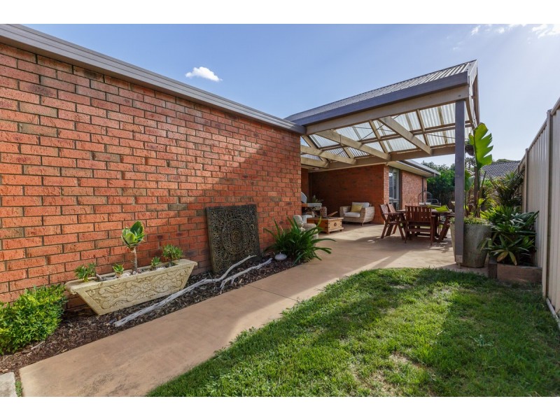 1A Marcus Court, Sale VIC 3850